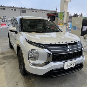 三菱・アウトランダー