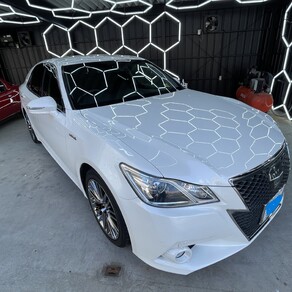 トヨタ・クラウン