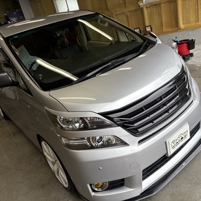 トヨタ・ヴェルファイア