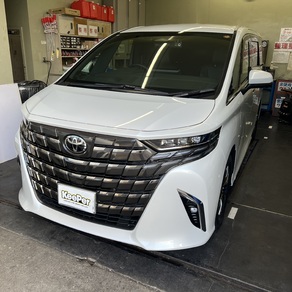 トヨタ・アルファード