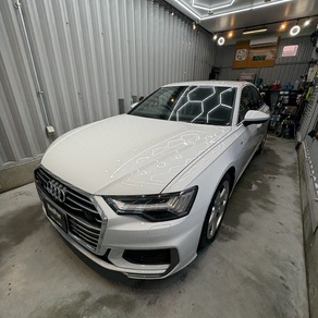 アウディ・A6