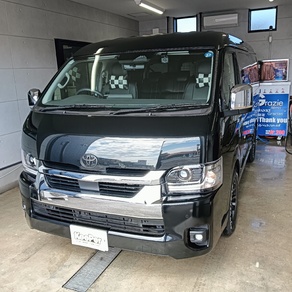 トヨタ・ハイエース(ワイド・ミドルルーフ)