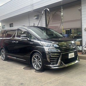 トヨタ・ヴェルファイア