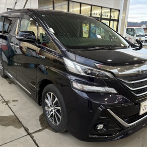 トヨタ・ヴェルファイア