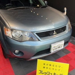 三菱・アウトランダー