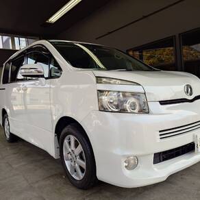 トヨタ・ヴォクシー