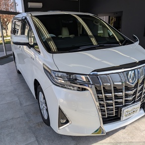 トヨタ・アルファード