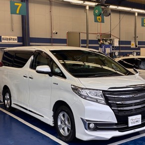 トヨタ・アルファード