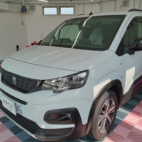 プジョー・リフター