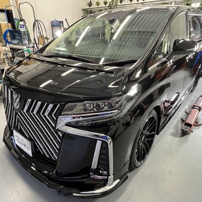 トヨタ・アルファード