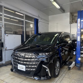 トヨタ・アルファード