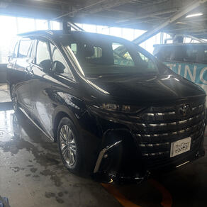 トヨタ・アルファード