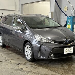 トヨタ・プリウスα