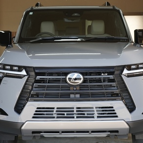 レクサス・GX550