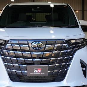 トヨタ・アルファード