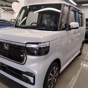 ホンダ・N-BOX カスタム