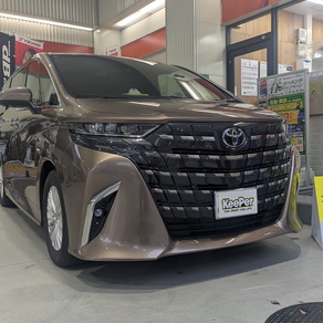 トヨタ・アルファード