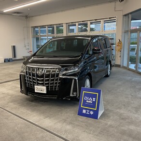 トヨタ・アルファード
