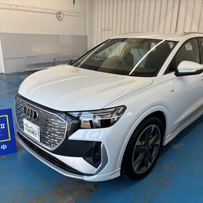 アウディ・Q4 e-tron