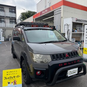 三菱・デリカ