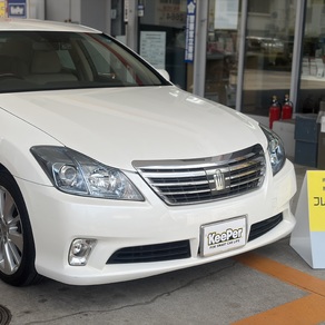 トヨタ・クラウン