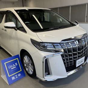 トヨタ・アルファード