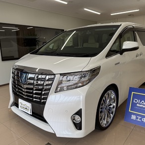 トヨタ・アルファード