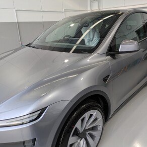 その他・テスラ・モデルY