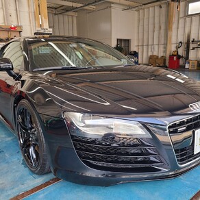 アウディ・R8