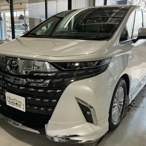 トヨタ・アルファード