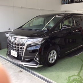 トヨタ・アルファード
