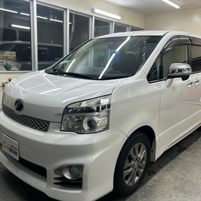 トヨタ・ヴォクシー