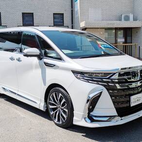 トヨタ・アルファード
