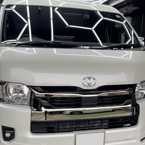 トヨタ・ハイエース(ワイド・ミドルルーフ)