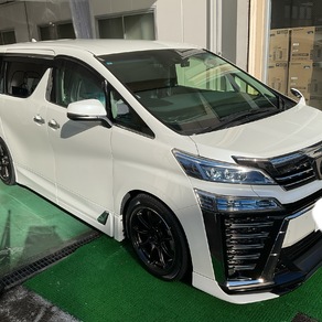 トヨタ・ヴェルファイア