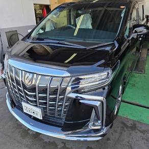 トヨタ・アルファード