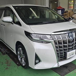 トヨタ・アルファード
