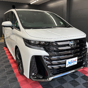 トヨタ・ヴェルファイア