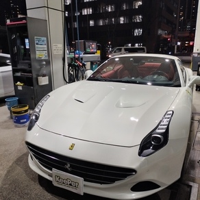 その他・フェラーリ（カルフォルニア）