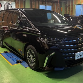 トヨタ・アルファード