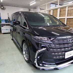 トヨタ・アルファード