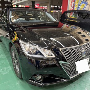 トヨタ・クラウン