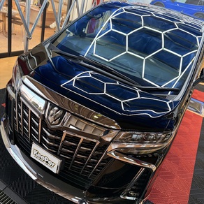 トヨタ・アルファード