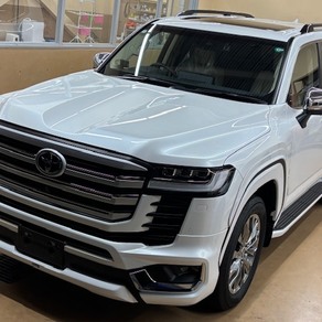 トヨタ・ランドクルーザー300