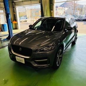 ジャガー・Fペイス