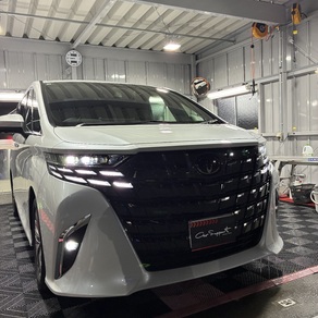 トヨタ・アルファード